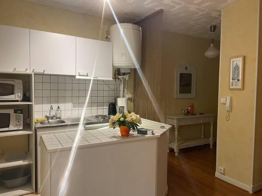 Studio N•2 Avec Patio En Plein Coeur De La Ville บาญเญอ-เดอ-บีกอร์ ภายนอก รูปภาพ
