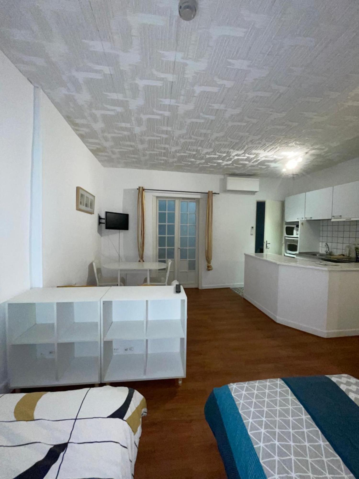 Studio N•2 Avec Patio En Plein Coeur De La Ville บาญเญอ-เดอ-บีกอร์ ภายนอก รูปภาพ